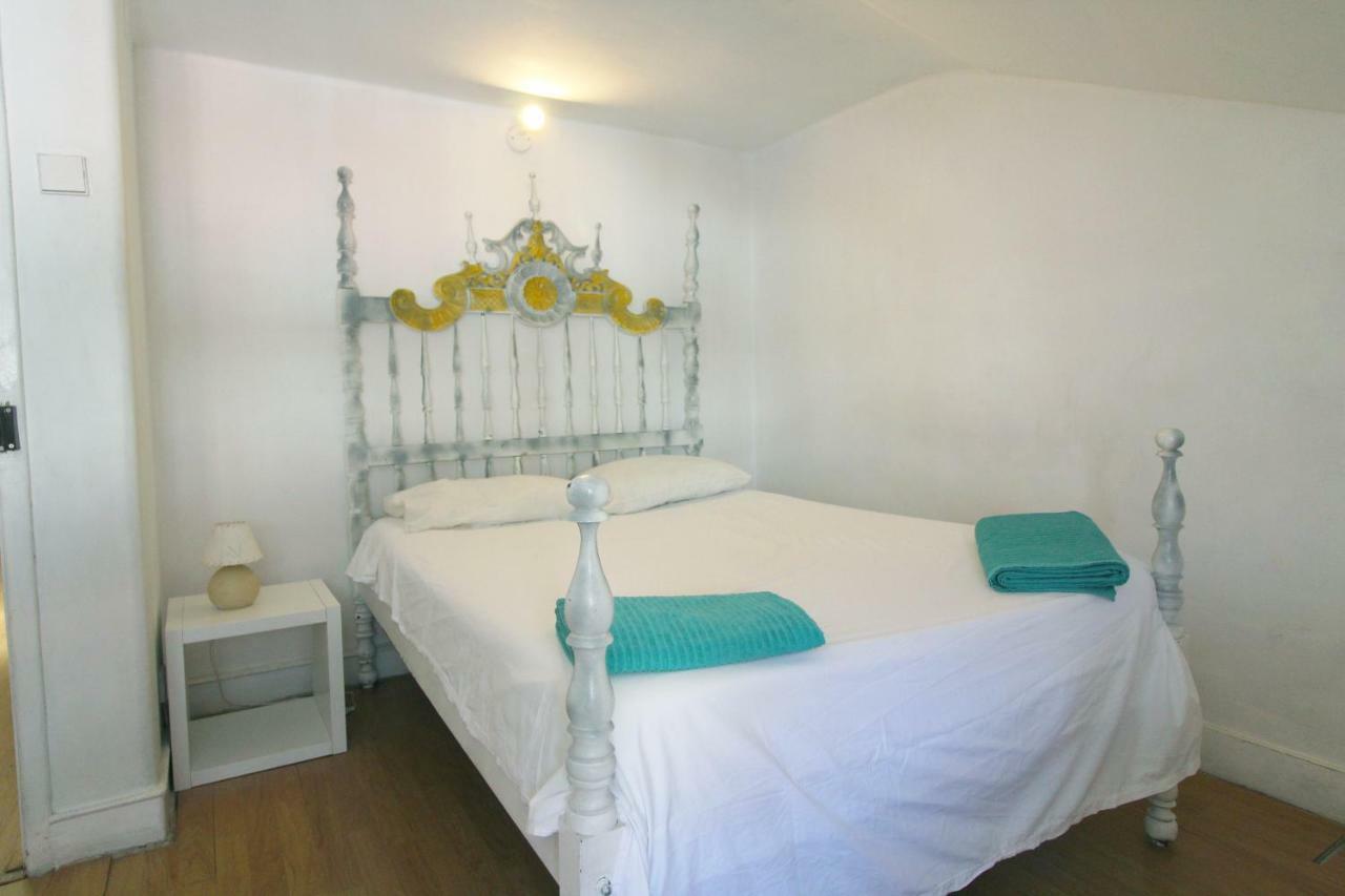 Room In Marechal Saldanha 3Rd Floor Lisboa Rom bilde