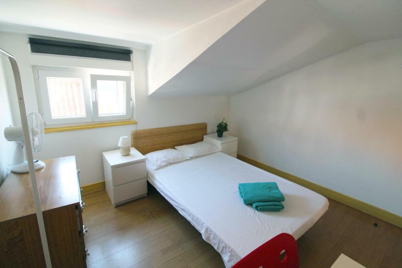 Room In Marechal Saldanha 3Rd Floor Lisboa Rom bilde